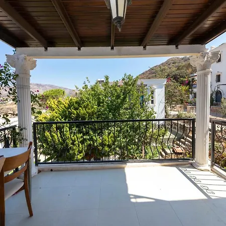 شقة Lovely House With Captivating View In Gumusluk, Bodrum غوموشْلوك