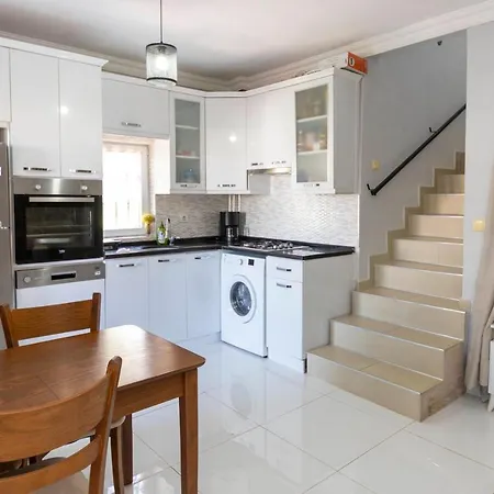 Lovely House With Captivating View In Gumusluk, Bodrum شقة *